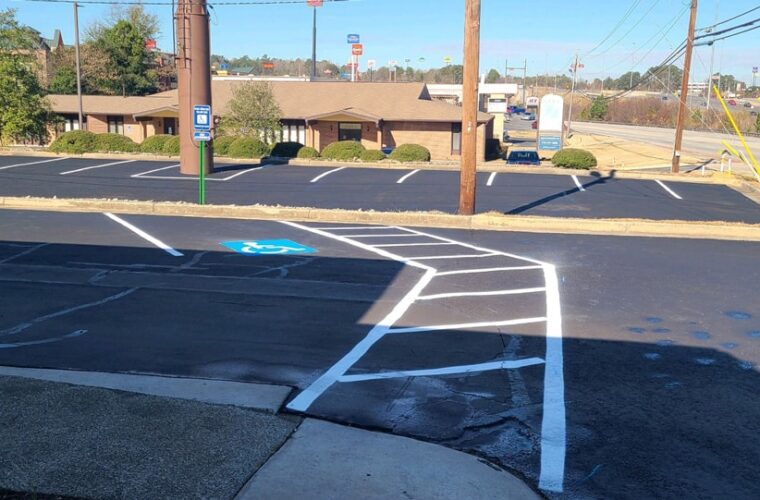 photo of newly sealcoated business parking lot
